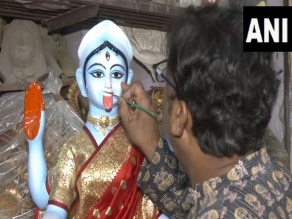 India News | Kolkata: Artisans Getting Orders from US, Uganda, UAE for Goddess Kali's Idols - Vimarsana News