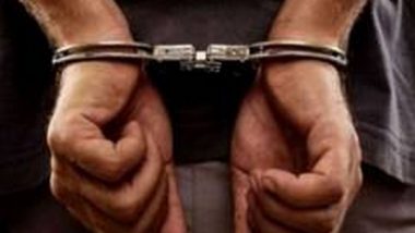 India News | Man Robbed of Rs 2.8 Lakh by Bike-borne Men in Delhi, Case Registered