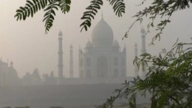 India News | Tourists Disappointed as Taj Mahal Disappears in Thick Blanket of Smog
