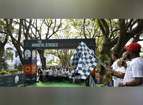 Business News | Himalaya Wellness Company Hosts 'The Mindful Strides Walkathon 2023' to Promote Mental Health and Well-being