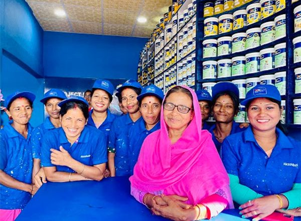 Business News | AkzoNobel Celebrates a 'Diwali of Joy' with 1500 Indradhanush Women in Rural India
