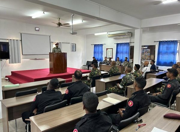 World News | Indian Navy Commences 14th Edition of Special Forces, Diving Refresher Camp for Mauritius Police Force at Port Louis