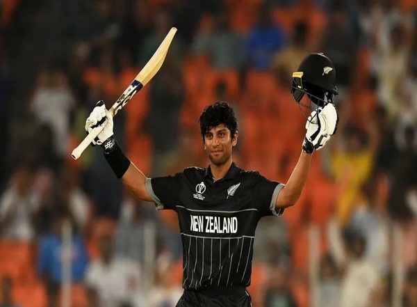 Sports News | New Zealand's Rachin Ravindra Meets His Grandmother in Bengaluru, Video Goes Viral