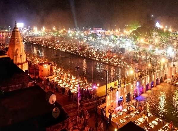 India News | Ayodhya Gears Up for Deepotsav, 25K Volunteers Arrange 24 Lakh Lamps Across 51 Ghats