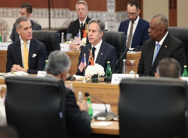 World News | Far Too Many Palestinians Have Been Killed: Blinken Urges to Minimise Harm to Civilians