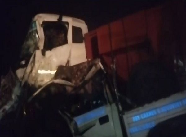India News | Andhra Pradesh: Two Dead in Lorry-van Collision in Eluru