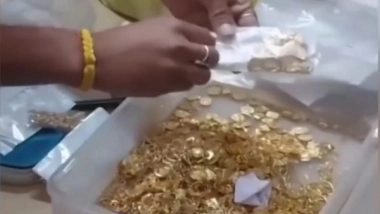India News | Ludhiana: GRP Nabs Two People with 2 Kgs of Gold