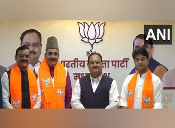 India News | Former AAP Leader Akhand Pratap Singh Joins BJP