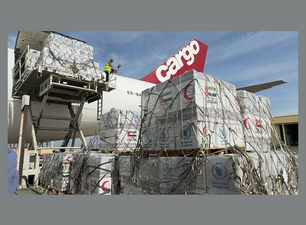 World News | UAE Dispatches 100 Tonnes of Food, Medical Supplies to Support Palestinians in Gaza