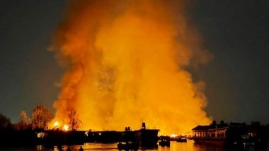 India News | J-K: 3 Bangladeshi Tourists Killed as Fire Engulfs Houseboats in Srinagar's Dal Lake