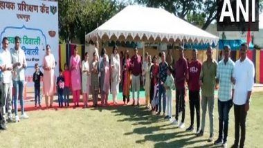 India News | J-K: BSF Jawans Celebrate Diwali in Udhampur