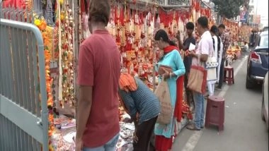 India News | Bihar: People Purchase Eco-friendly Candles on Occasion of Diwali