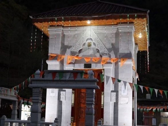 India News | Diwali Celebrated at Sharda Devi Temple This Year in J-K's Teetwal for First Time in 75 Years: Save Sharda Committee - Vimarsana News