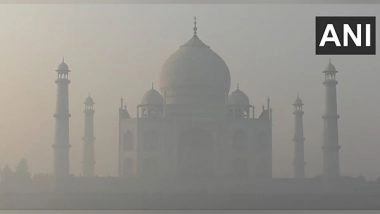 India News | Haze Engulfs Taj Mahal a Day After Diwali