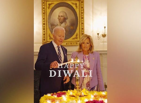 Diwali 2023: US President Joe Biden and First Lady Jill Biden Light Diyas As They Celebrate Deepavali (Watch Video)