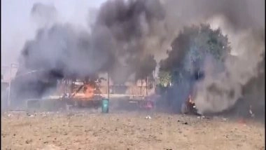 India News | Uttar Pradesh Cracker Market Fire: Two Injured Die in Hospitals in Agra, Delhi; 11 Still Under Treatment