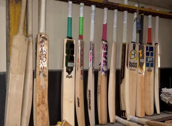 Sports News | Meet Aslam, a Bat Maker Who Shaped Destinies of Legends Like Sachin Tendulkar, Virat Kohli