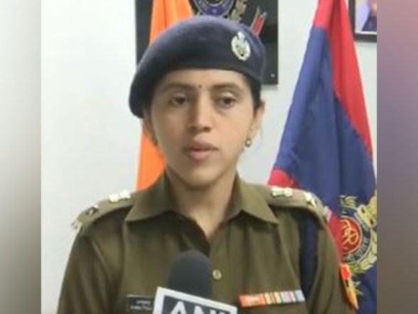 India News | Body of Man Found Soaked in Blood Inside Car in Delhi's Ghazipur Hailed from Bijnor: Police - Vimarsana News