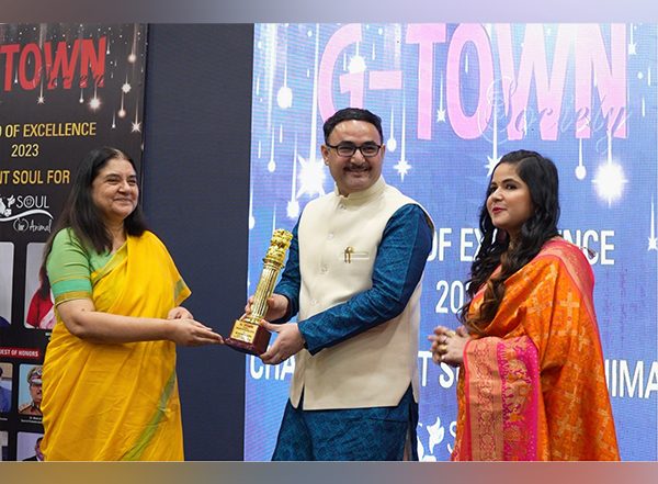 Business News | Parmanu Defence Academy Dehradun Honored with Education Excellence Award by Member of Parliament Menaka Gandhi