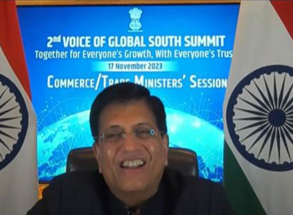 World News | Piyush Goyal Calls for Adopting Framework for Making Global Value Chains Resilient, Inclusive