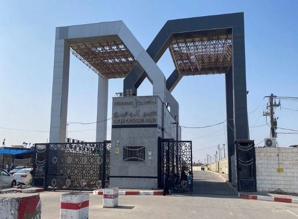 World News | Israel Announces Brief Suspension of Military Activities in Rafah City