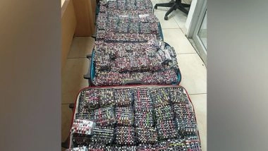 World News | CISF Held Two Kyrgyzstan Nationals with Medicines Worth 25 Lakh at Delhi Airport