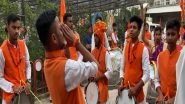 India News | Group of 100 Devotees from Nagpur Reaches Ayodhya; Extends Their Prayers to Lord Ram
