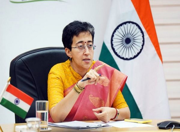 India News | Atishi Submits Fresh Report to Delhi CM on Corruption Allegations Against Chief Secretary in Land Compensation 'scam'