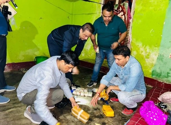 India News | Assam: STF Seizes 29,000 Yaba Tablets Worth Rs 7.25 Crore; 2 Arrested