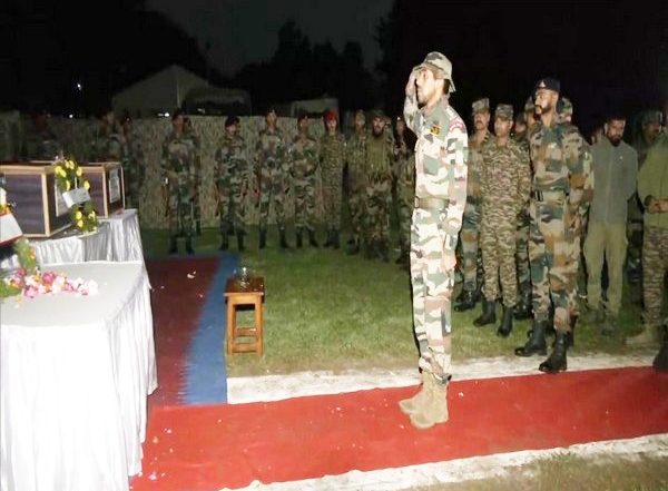 India News | Rajouri Encounter: Five Fallen Soldiers Accorded Sombre Farewell