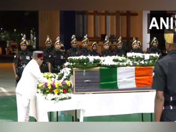 India News | Bengaluru: Karnataka Governor, CM Pay Tributes to Rajouri Martyr Captain MV Pranjal, 50 Lakh Compensation Announced - Vimarsana News