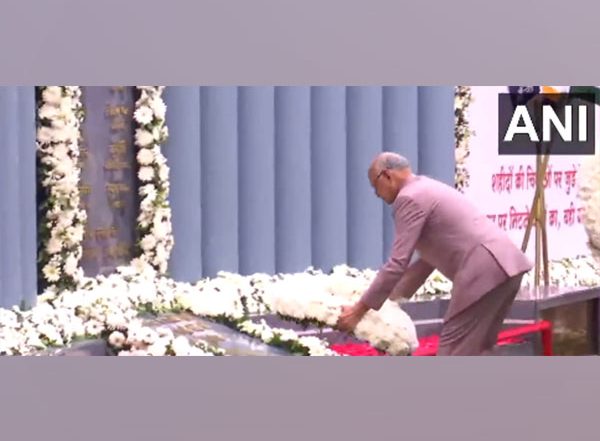 India News | On 15th Anniversary of 26/11 Terror Attacks, Maharashtra CM Shinde, Governor Lead Tributes to Fallen Security Personnel