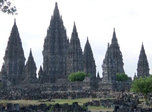 World News | Indonesia: 22 Temples of Prambanan Complex Restored in Heart of Yogyakarta City