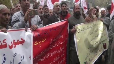 India News | Centre of Indian Trade Unions, J-K Apple Farmer's Federation Hold Protest in Srinagar