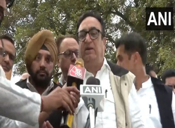 India News | Cong Leader Ajay Maken Accuses AAP, BJP of Misleading People of Delhi About Governance