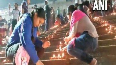 India News | Devotees Light 21,000 Lamps in Har Ki Paudi, Pray for Labourers Trapped in Silkyara Tunnel