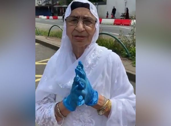 World News | UK: Elderly Indian Woman Facing Deportation Gets Huge Community Support