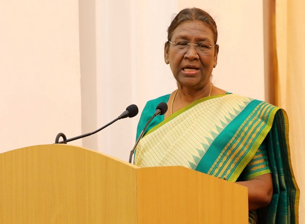 India News | Envoys of Six Nations Present Credentials to President Droupadi Murmu