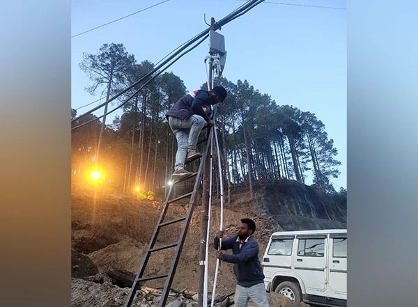 India News | Data and Voice Services Provided at Vertical Location of Silkyara Tunnel
