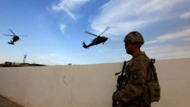 World News | First of Three US Military Planes to Arrive in Egypt with Humanitarian Aid for Gaza