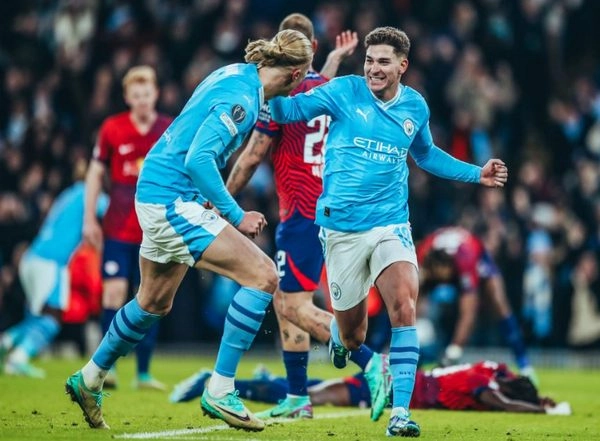 Sports News | UEFA Champions League: Manchester City, Barcelona, Dortmund Post Wins