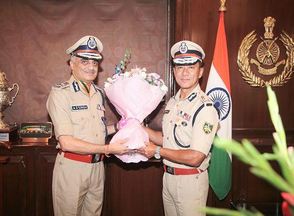 India News | MHA Gives Additional Charge of CRPF Director General to ITBP Chief Anish Dayal