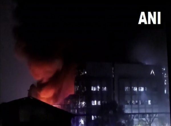 India News | Gujarat: 24 Injured After Fire Breaks Following Blast in Surat Chemical Factory
