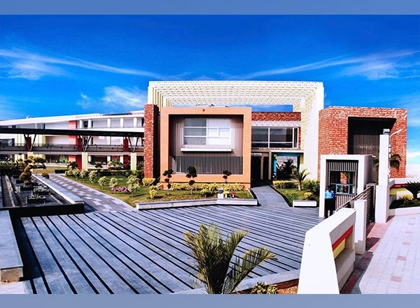 Business News | Oakridge International School Mohali Marks 10 Glorious Years of Transformative Education