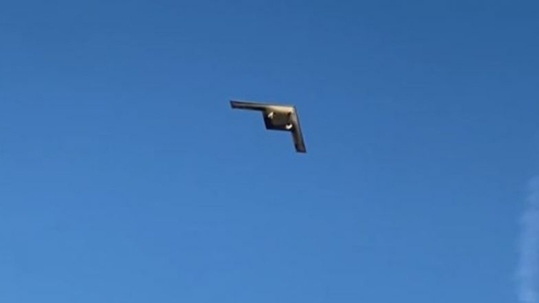 US Air Force's New Nuclear Stealth Bomber B-21 Raider Takes First Flight (Watch Video)
