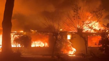 California Wildfire Photos and Videos: Santa Ana Winds Aka 'Devil Winds' Cause Massive Wildfires in Highland, Riverside; Mass Evacuation Ordered as Fire Burns Houses and Structures