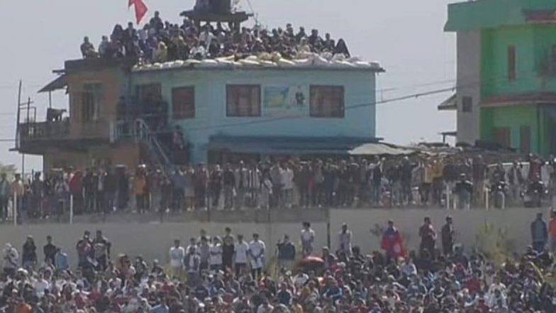 Fans Climb on Top of Terraces To Watch Nepal vs UAE Match in ICC T20 World Cup 2024 Asia Qualifier Final in Kathmandu, Pic Goes Viral!