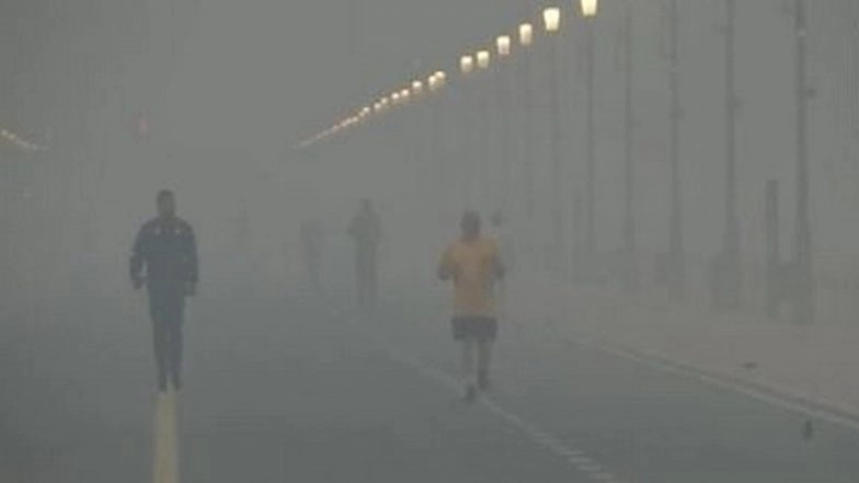Delhi Weather Update: National Capital Records 14.7 Degrees Celsius As Minimum Temperature, AQI in ‘Poor’ Category