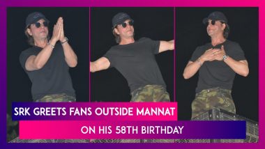 Shah Rukh Khan 58th Birthday: SRK Greets Fans At Midnight Outside Mannat; Says ‘I Live In A Dream Of Your Love’