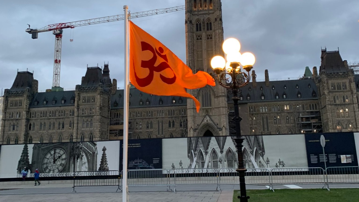 World News | Chandra Arya Raises Hindu Flag, Hosts Diwali on Parliament ...